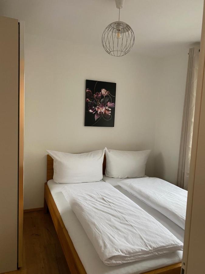 Modern Apartment With Balcony Near City Center Vienna Exterior photo